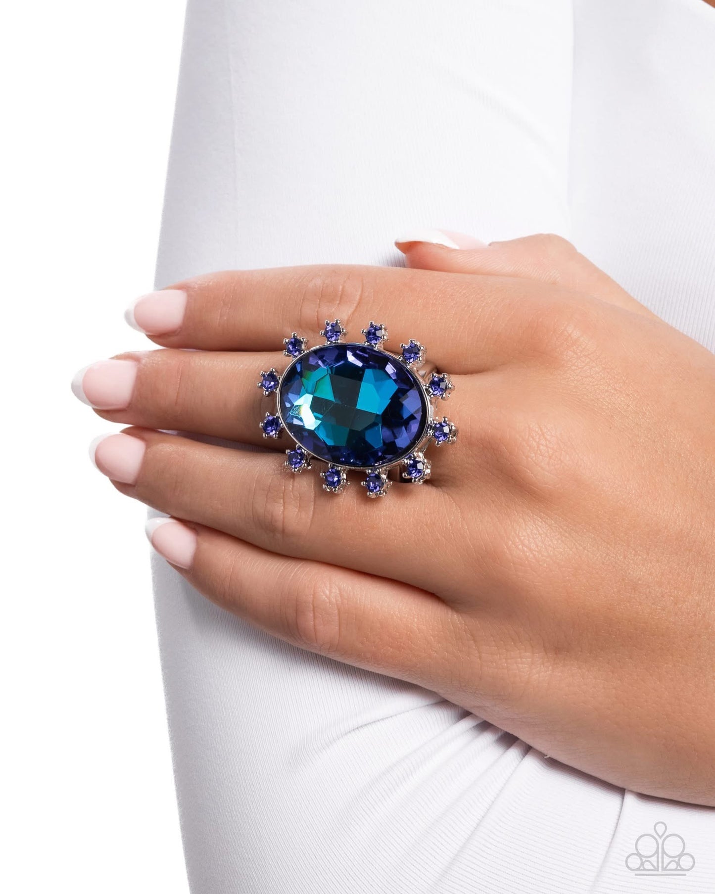 Make a sound Blue ring