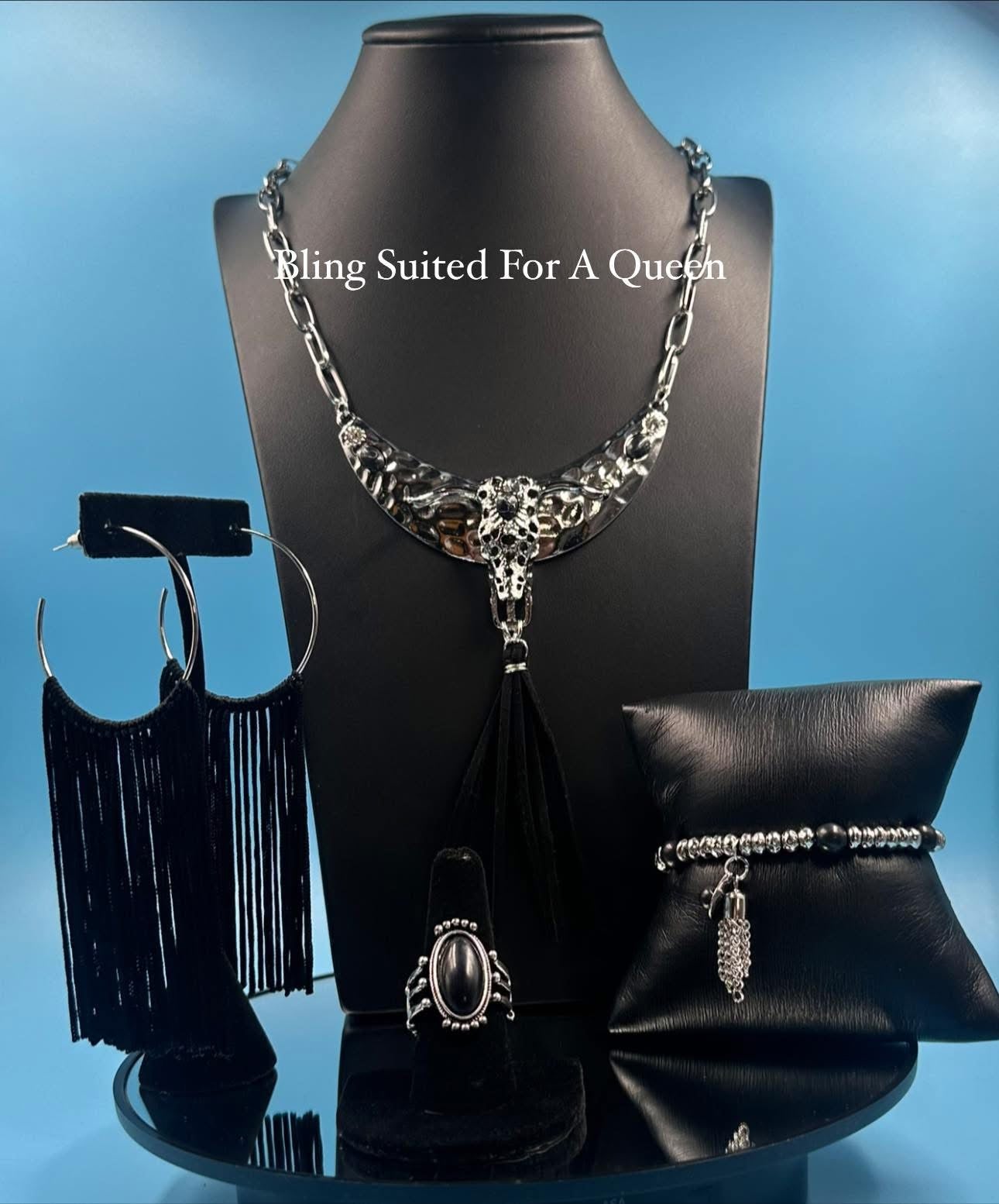 Set it up with Lola - Yippee Ki yah!