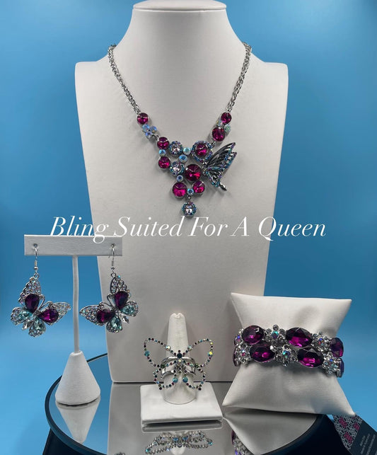 Set it up with Lola set 24