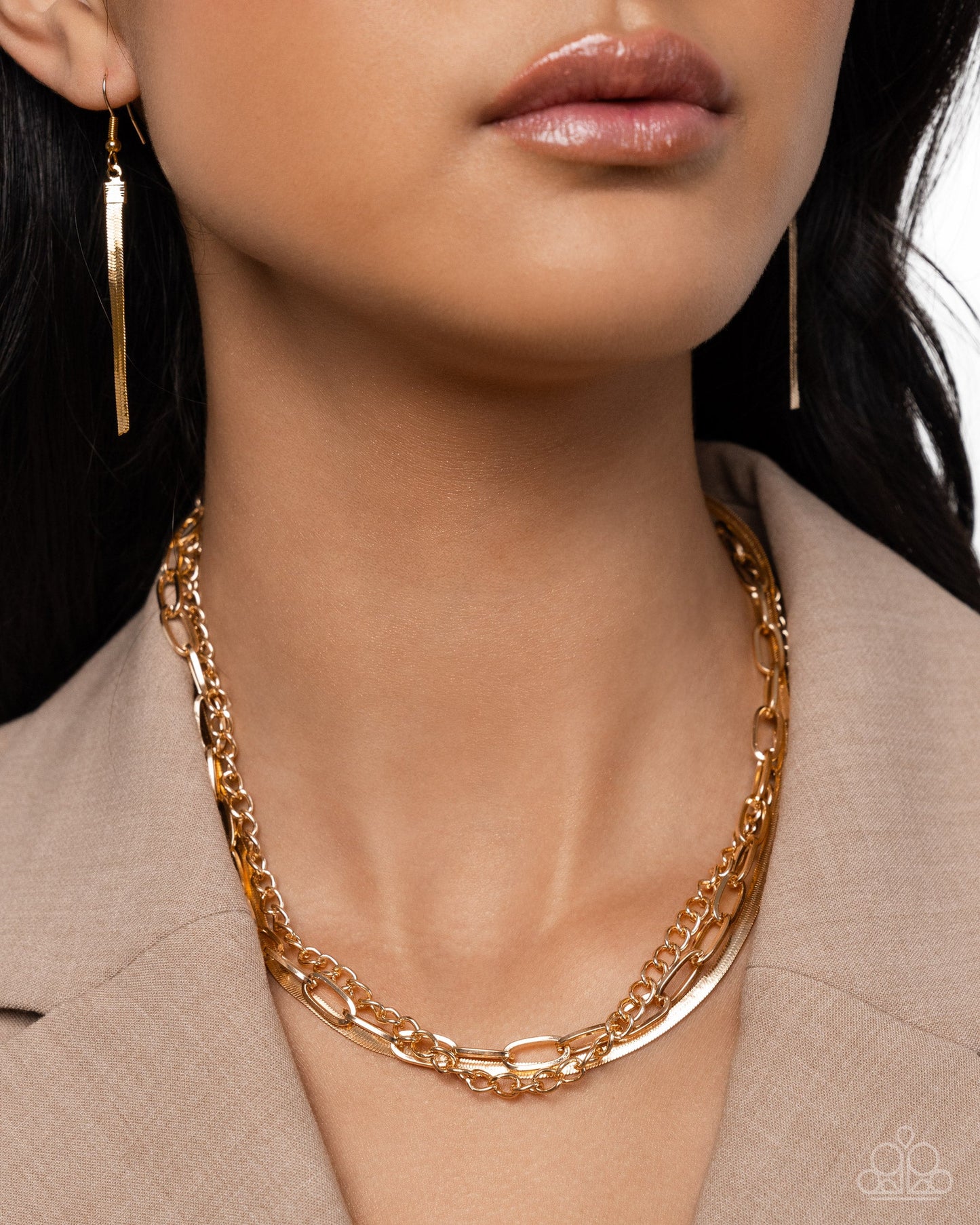 Complete Look Gold (set it up with Lola
