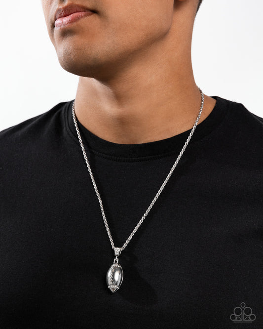 FOOTBALL FUTURE - WHITE  URBAN NECKLACE