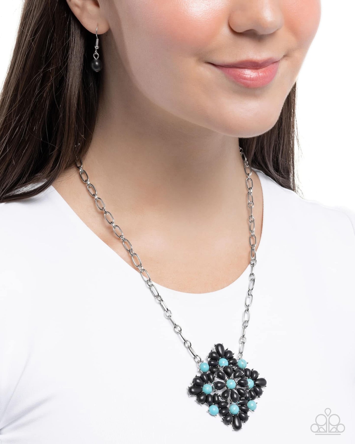 Stony Strength black necklace