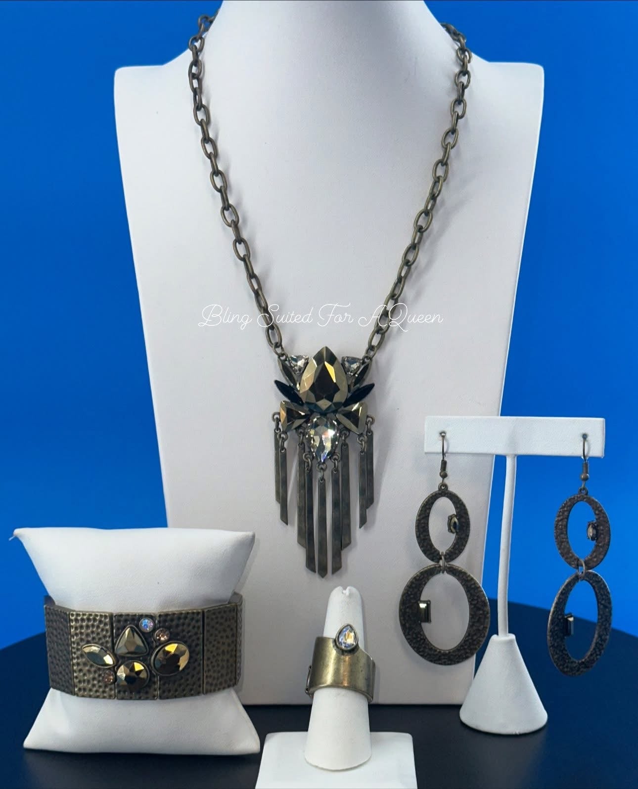 Brass dance -Set it up with Lola