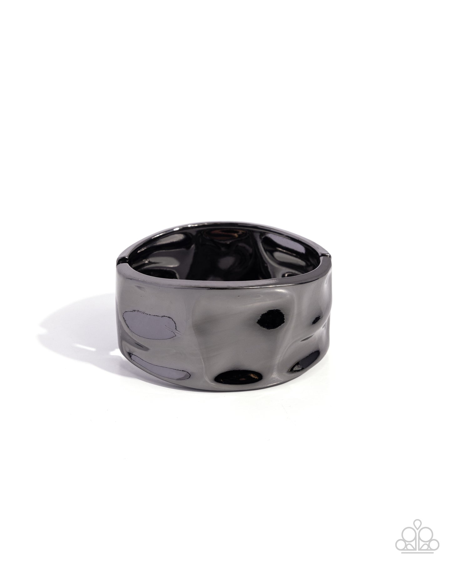 Hammered Hope - Black bracelet