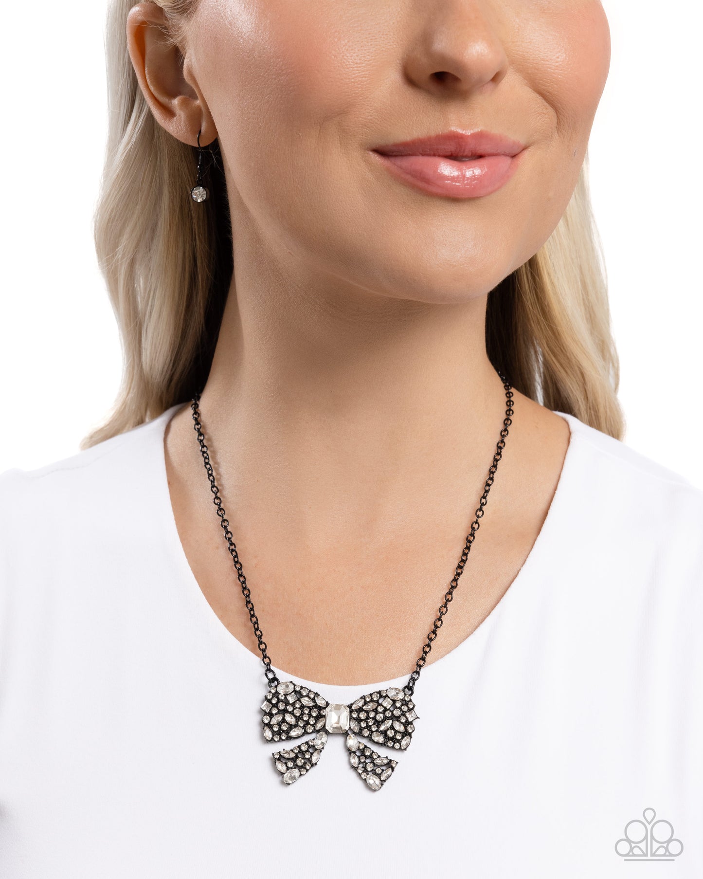 Arco Hechicero - Collar negro