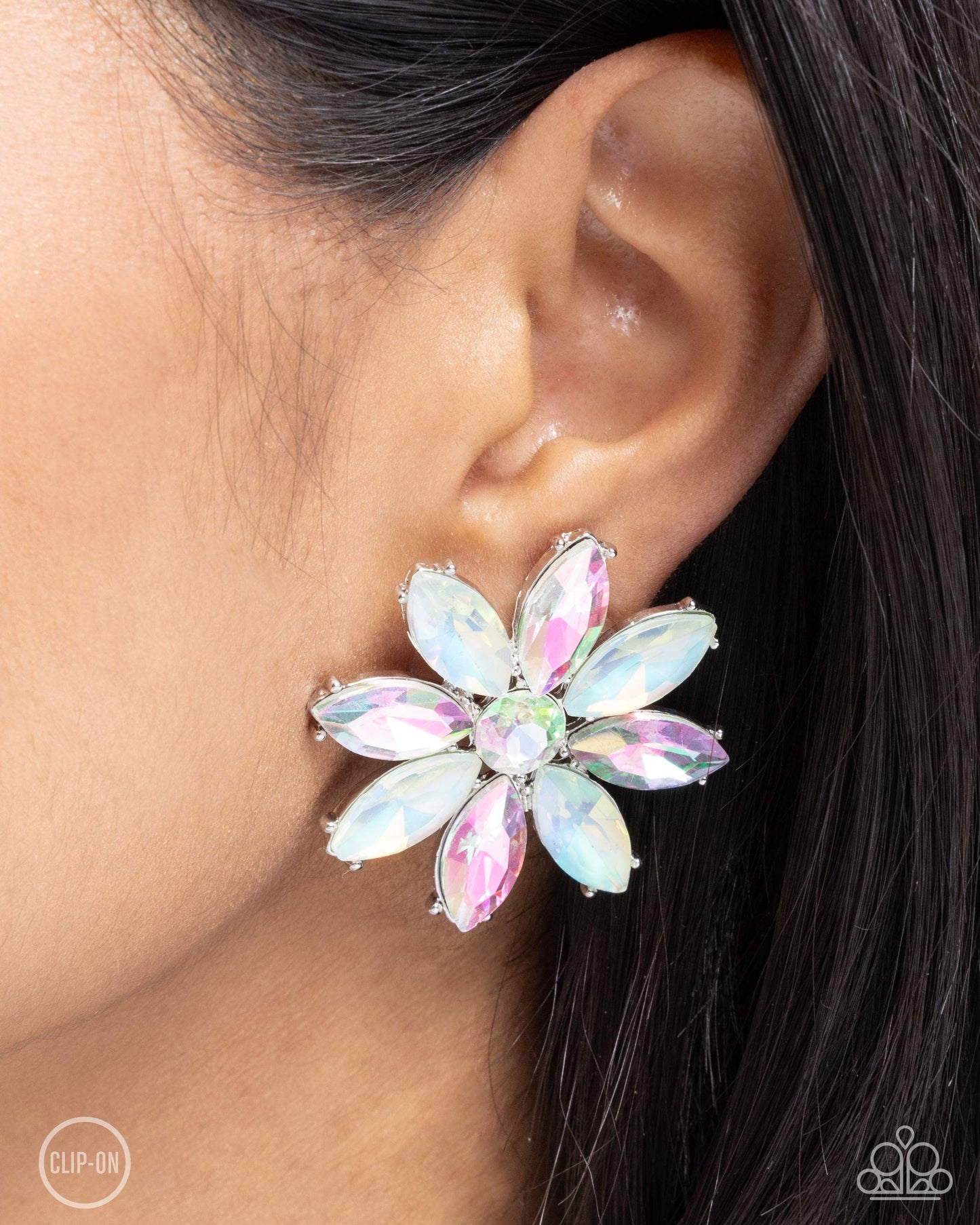 Maiden Makeover - Green earrings