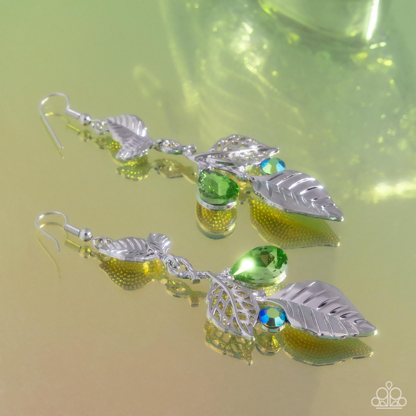 Descending Dazzle - Green earrings