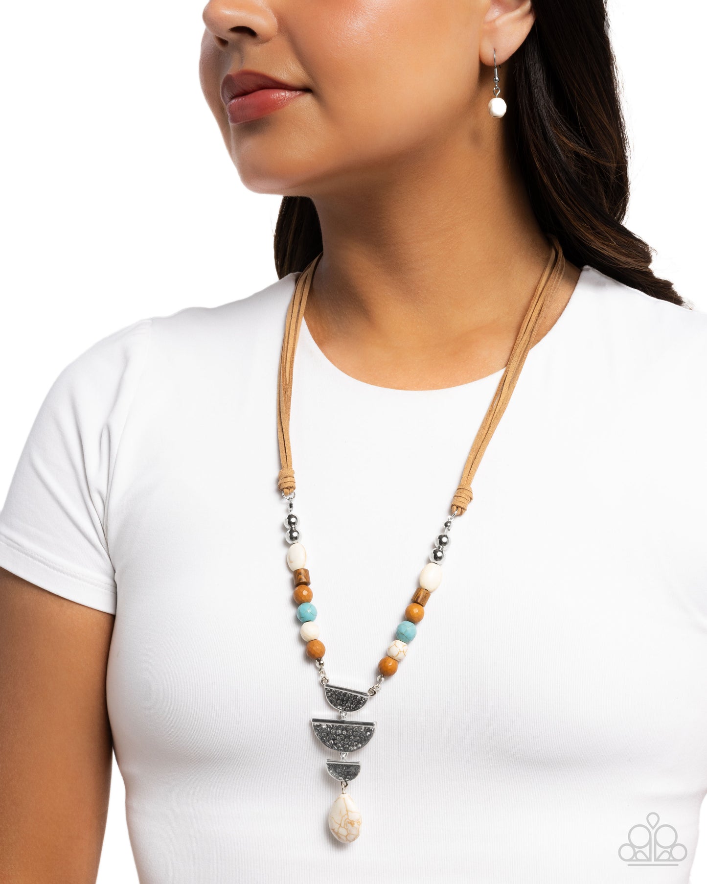 Eclectic Elegance - White necklace