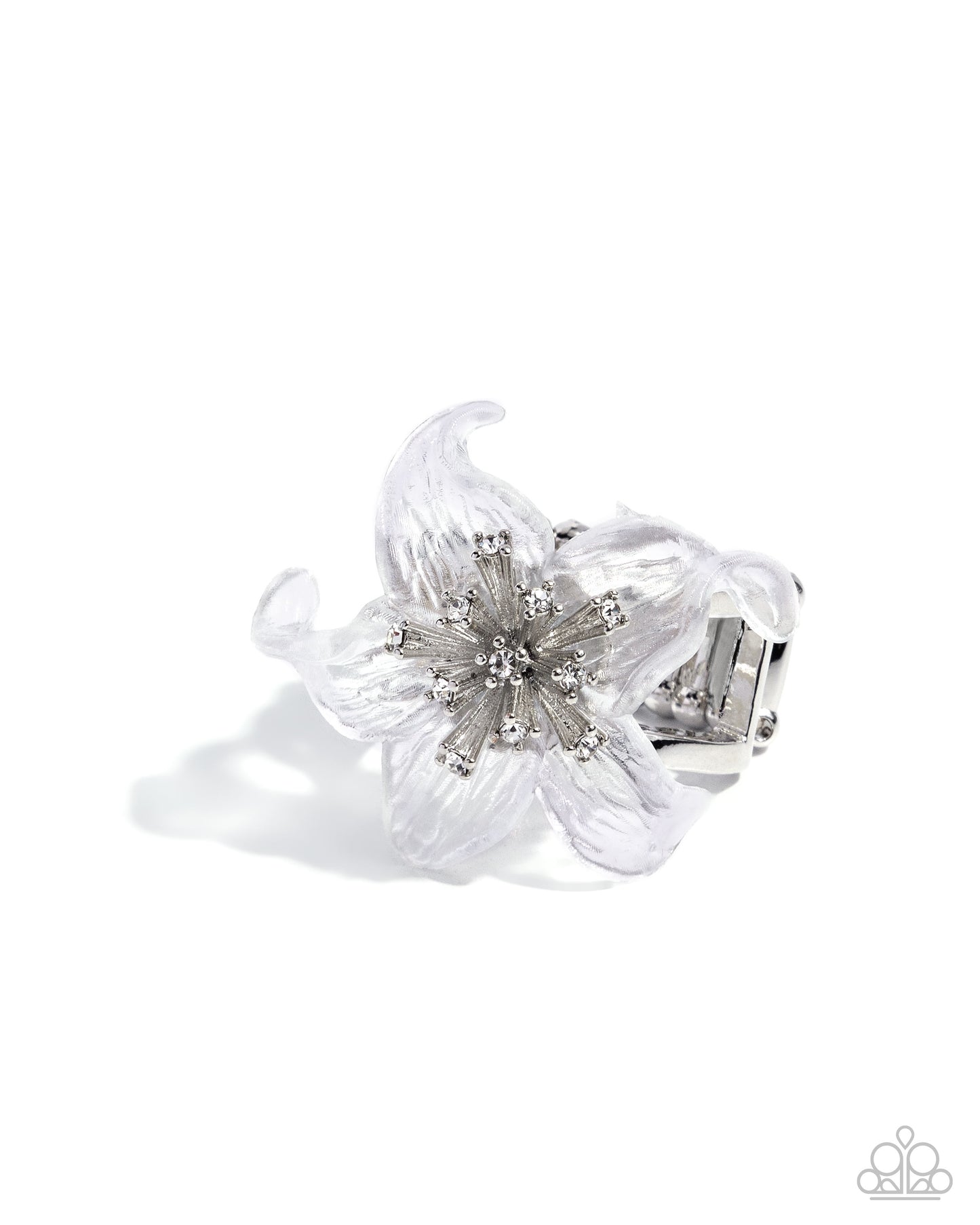 Floral Fable - White ring -coming soon