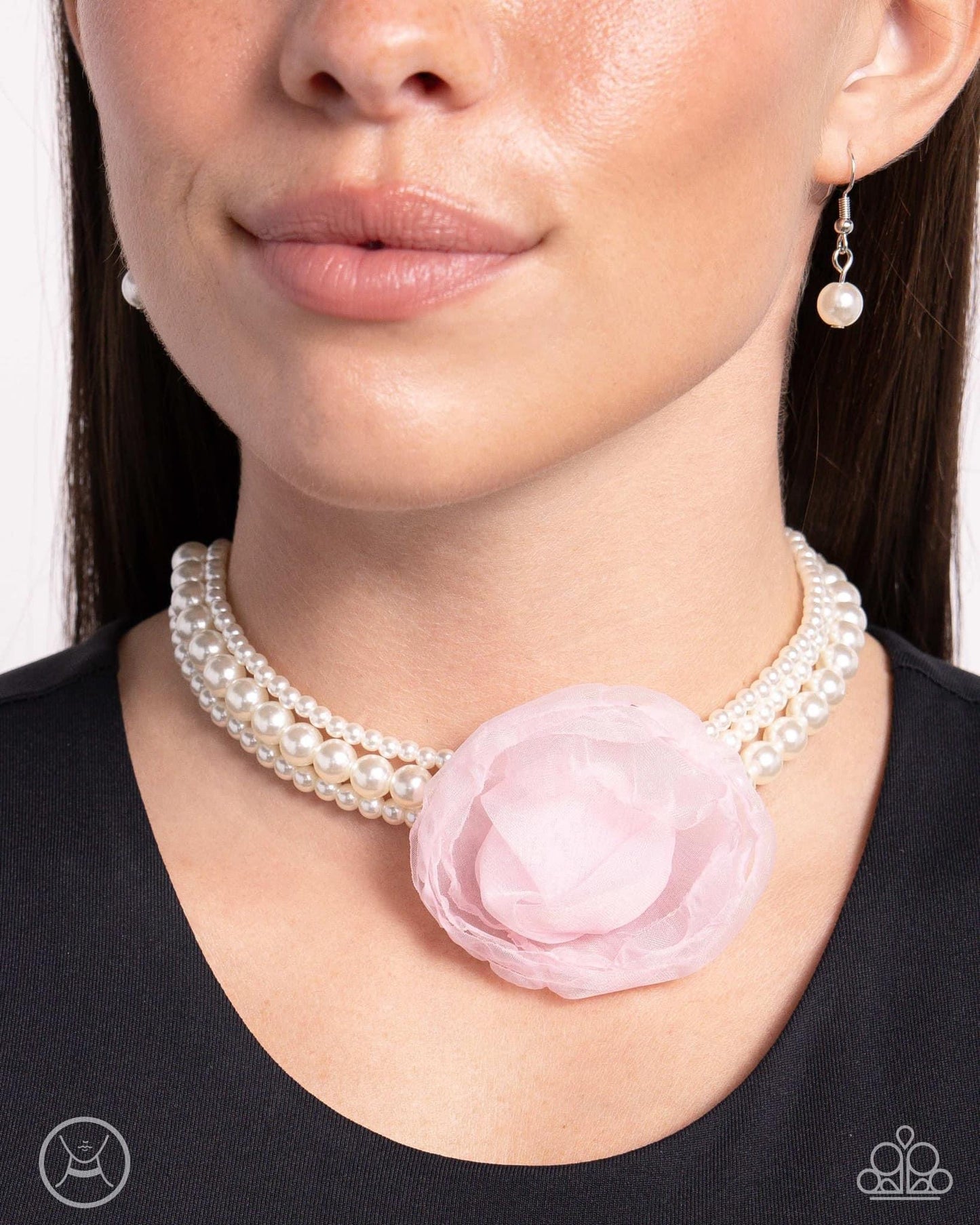 Roseta Radiante - Collar rosa