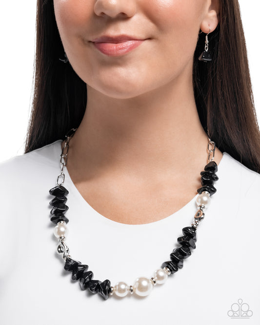 Presto Pearls - Black necklace
