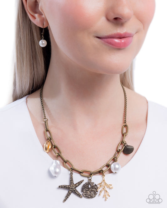Coral Collection - Brass necklace
