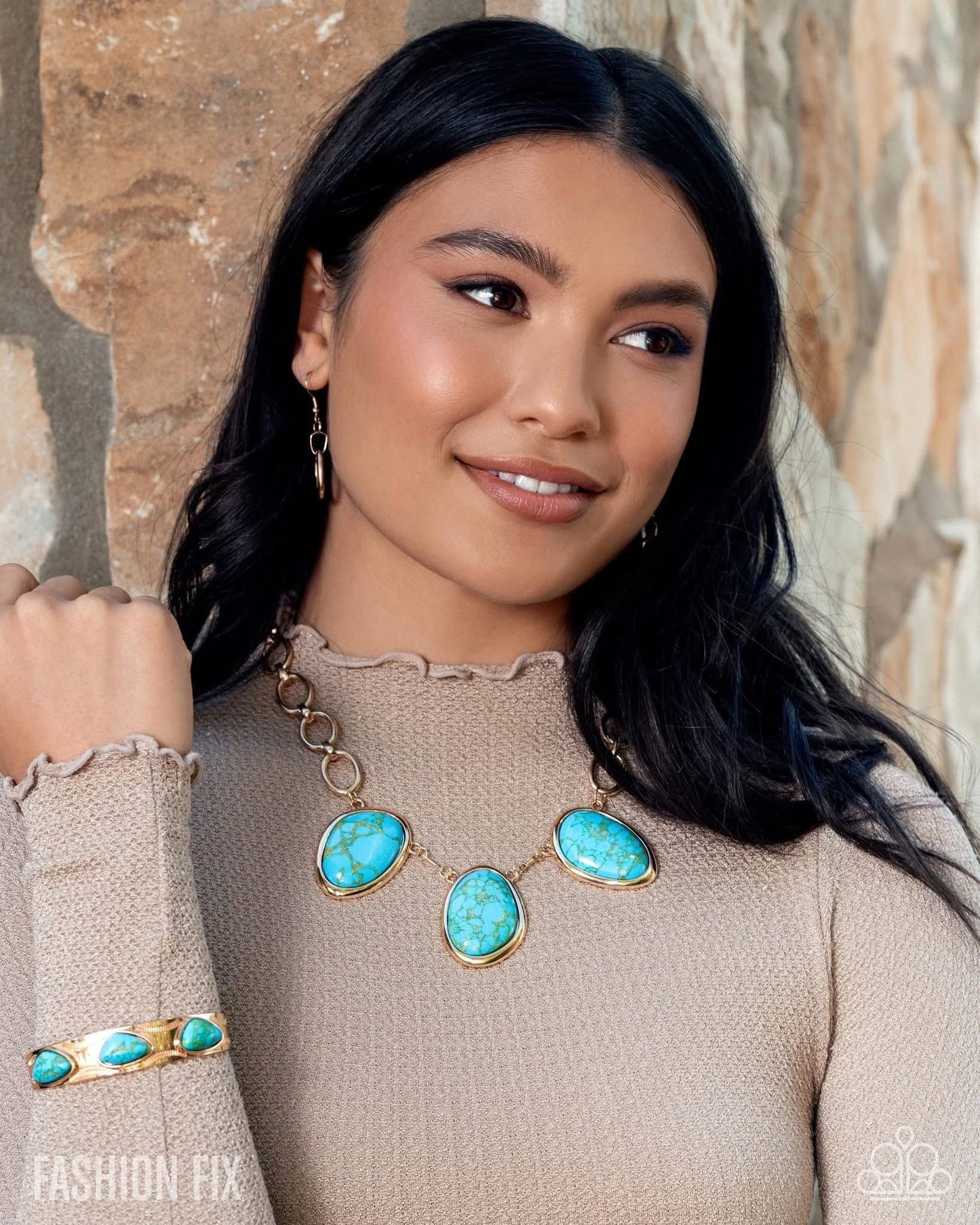 Fashion Fix Simply Santa Fe -coming soon