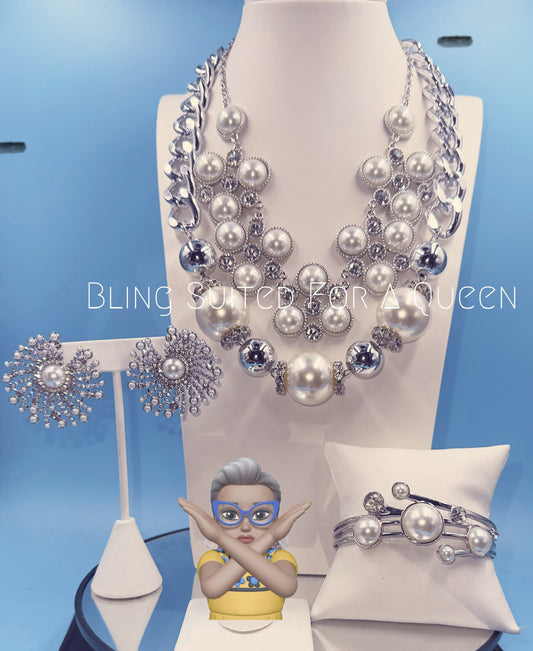 Set it up with Lola-Pearl