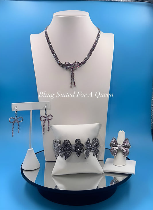 Set it up with Lola - Little bows