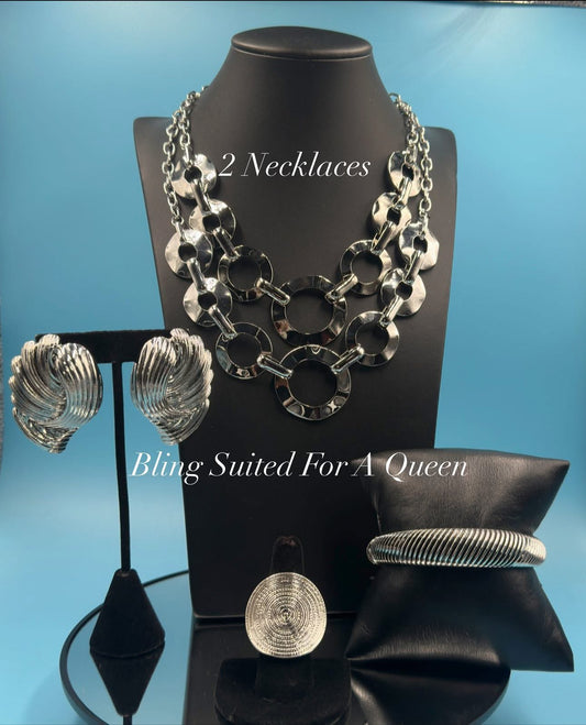 Set it up with Lola silver circles (2 Necklaces)