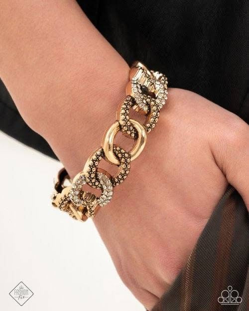 Magnificent Musings -Fashion Fix March 25’