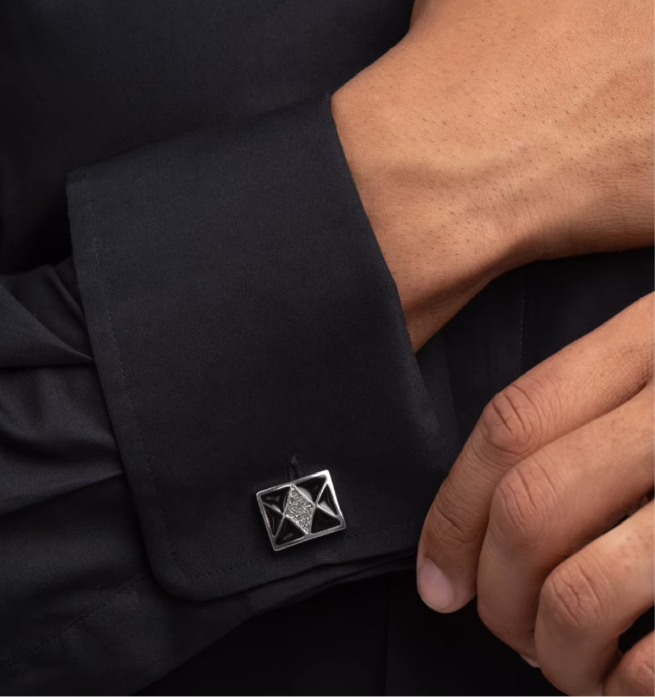 Black cuff links -(set it up with Lola)