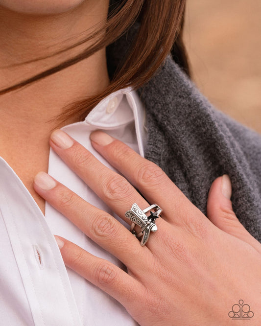 Boot Beginning Black ring