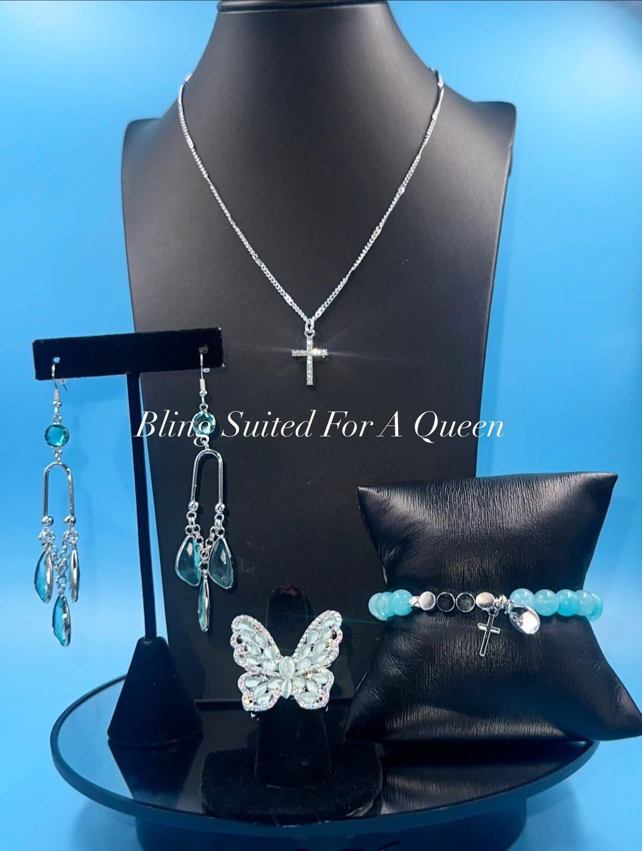 Set it up with Lola - cross set butterfly