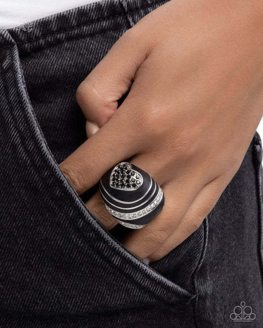 Heartfelt Hype black ring