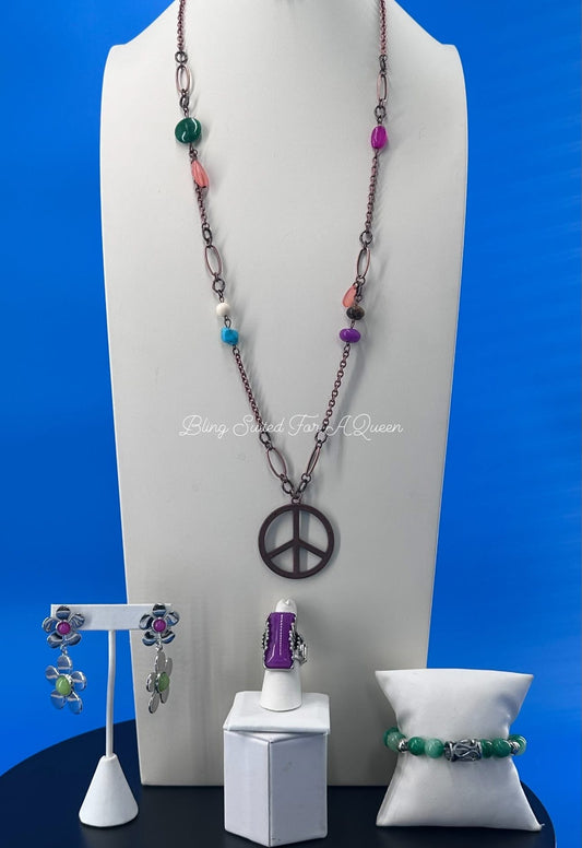 Peace and love Set it up with Lola