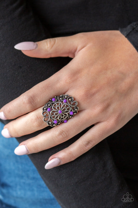 Fantasías florales - Anillo morado