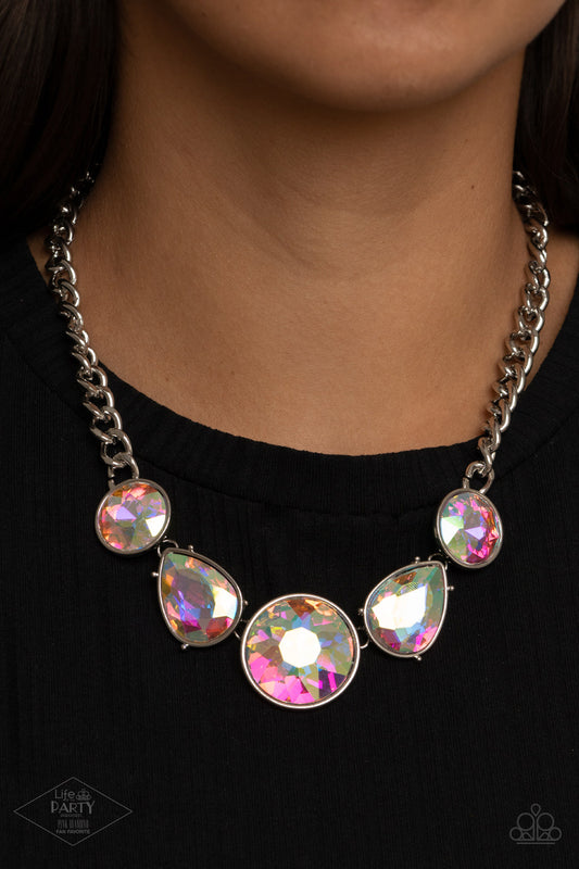 All The Worlds My Stage - Collar multi