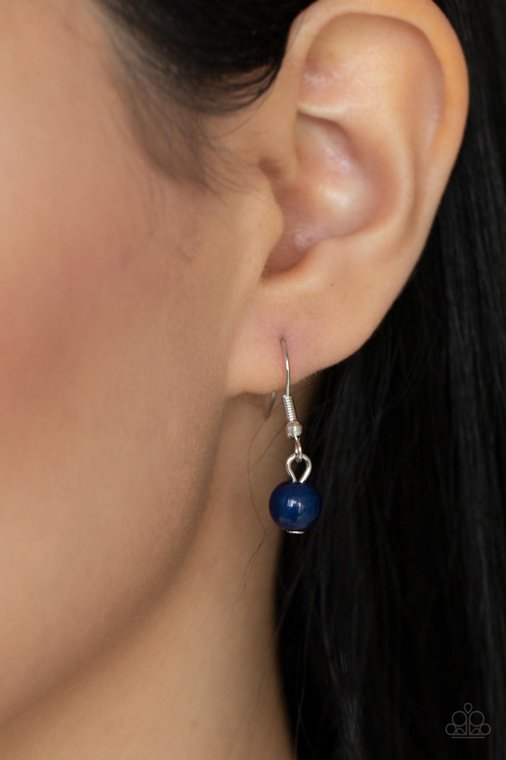 Discovering New Destinations - Blue necklace
