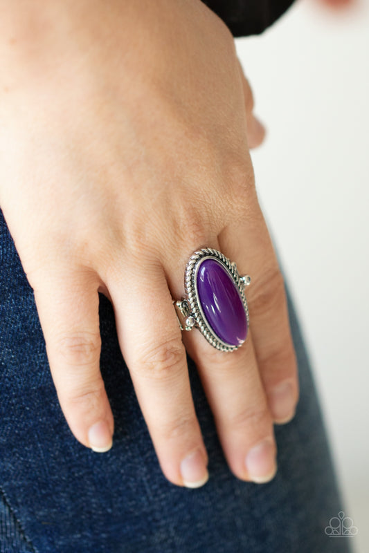 Anillo morado - Oval Oasis
