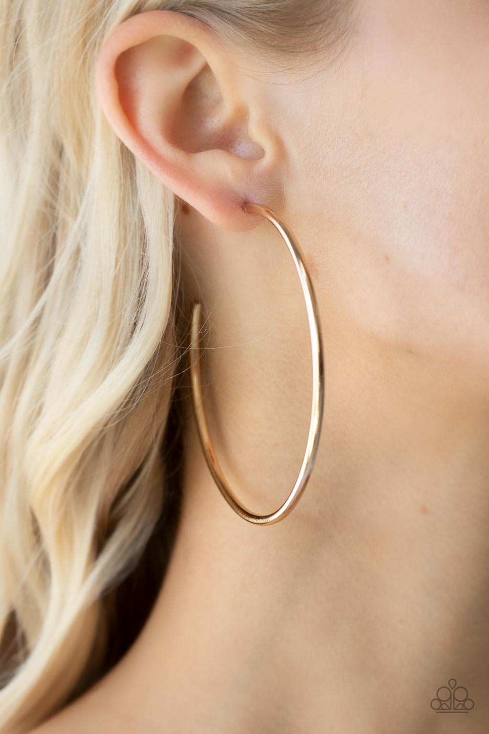 Mega Metro - Gold earrings