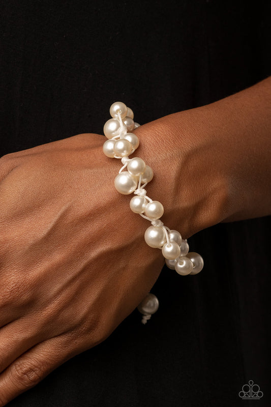Pulsera blanca Vintage Versatility