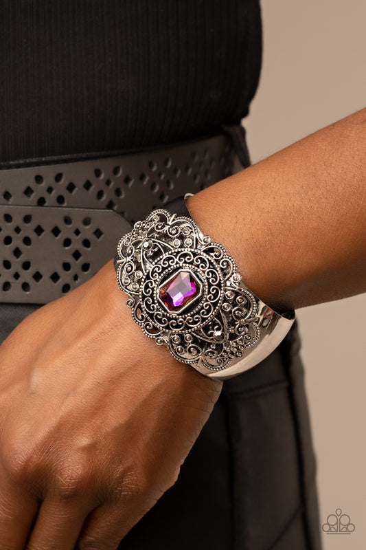 Salón del Trono Real - Pulsera morada