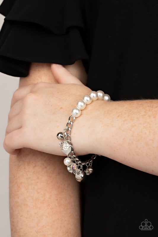 Adornando Admirable - Pulsera Blanca