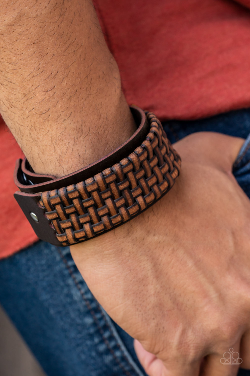 Urban Expansion - Brown bracelet Glow 2022