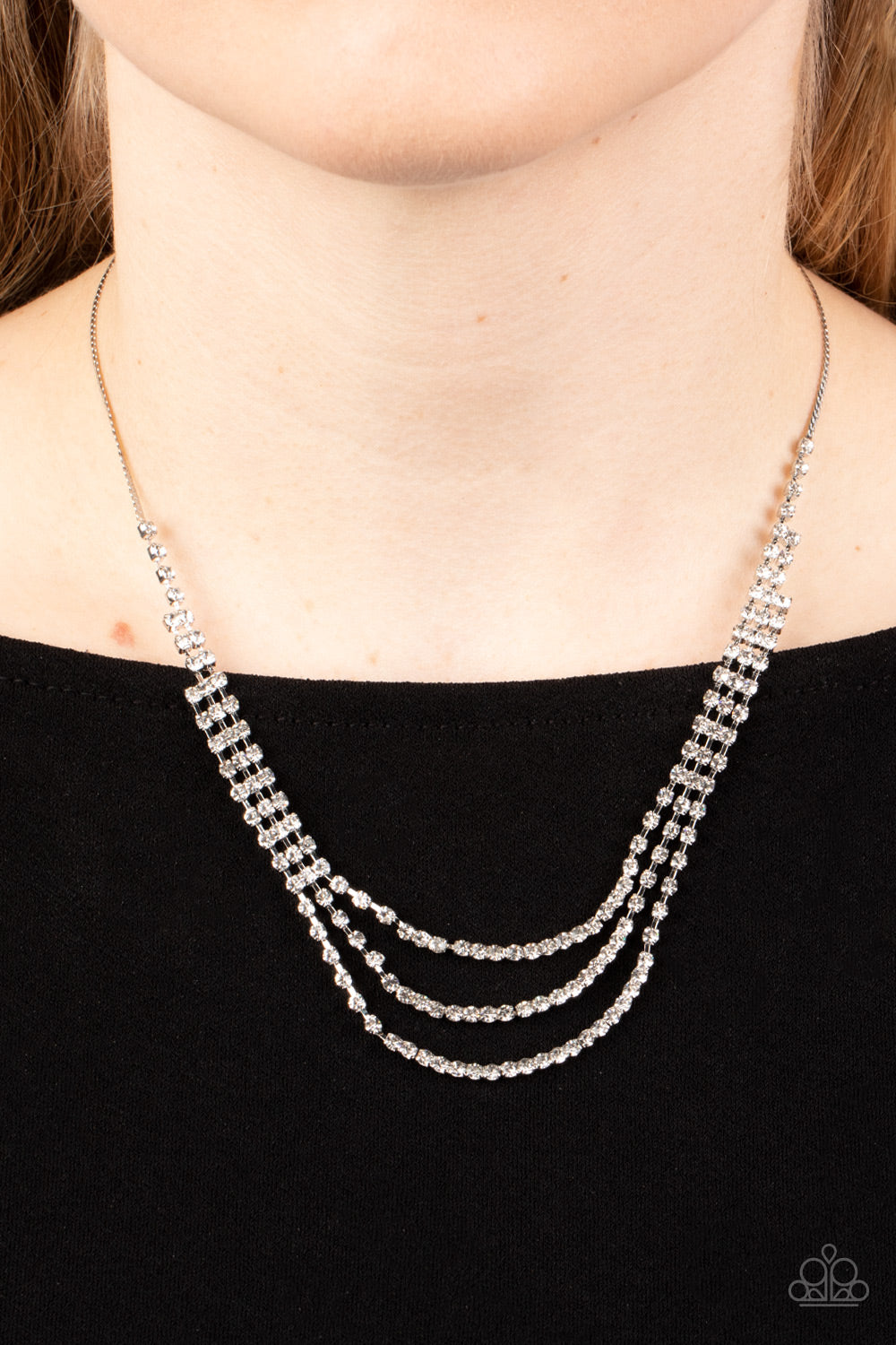 Surreal Sparkle - Collar blanco