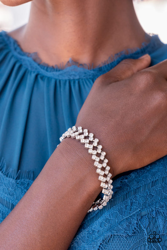 Aprovecha la chispa - Pulsera blanca LOP 22 de agosto