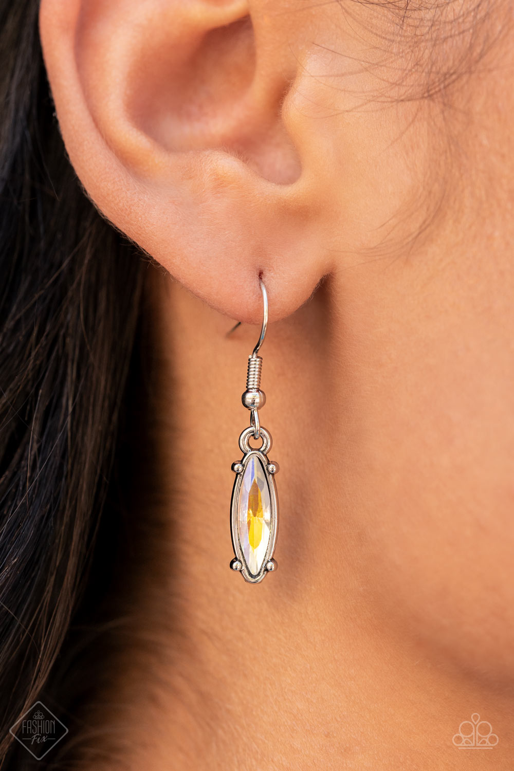 Celestial Cruise - Solución de moda con múltiples collares el 22 de julio