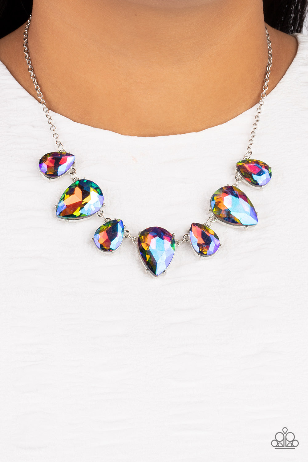 Opulencia de otro mundo - Collar múltiple