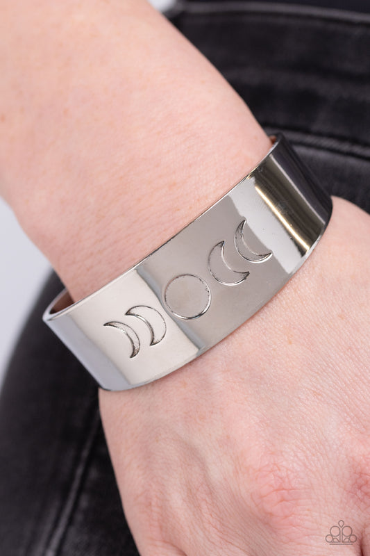 Lunar Effect - Silver bracelet