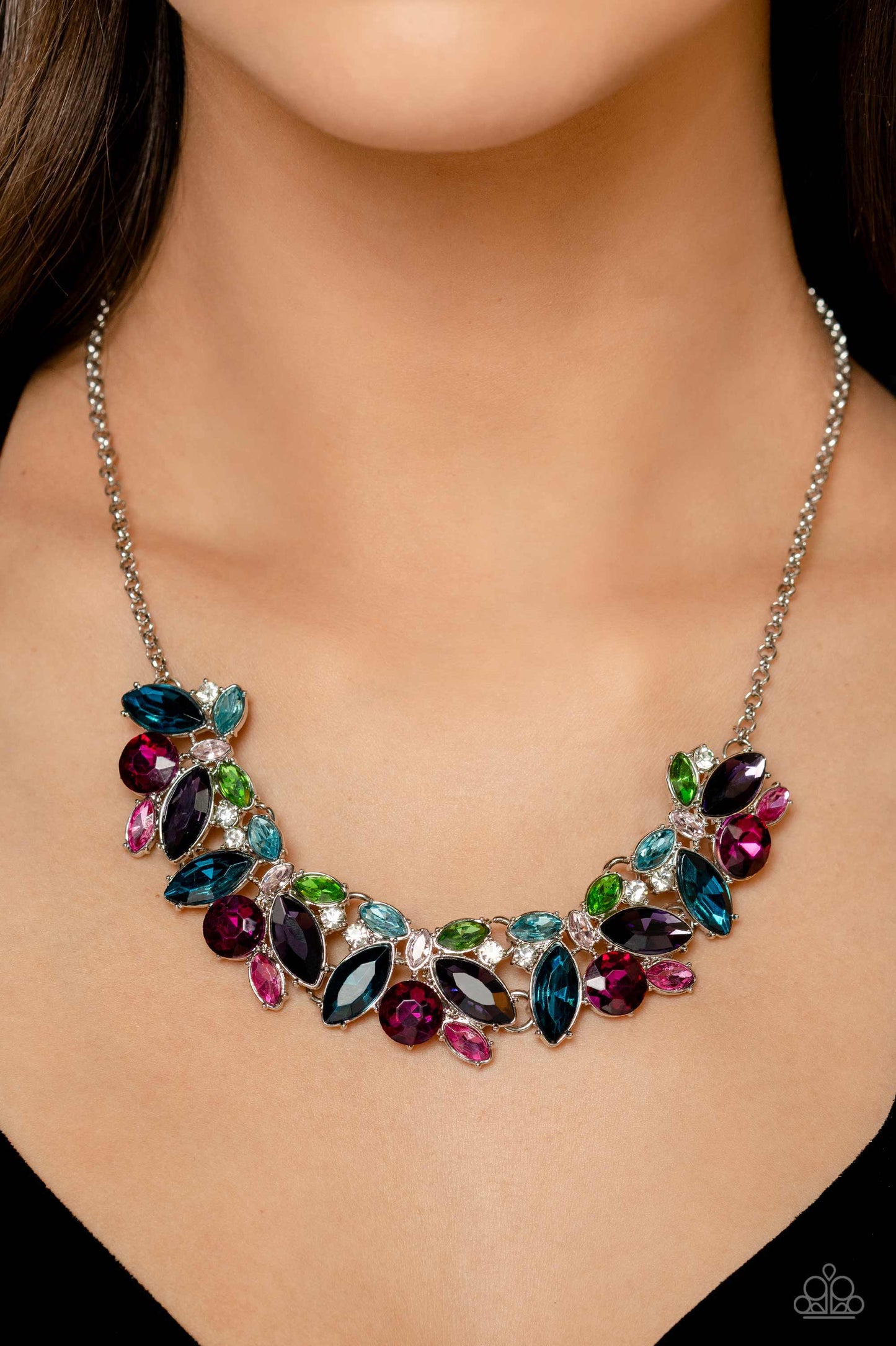 EMP EXCLUSIVE -Colección Crowning - Collar multi