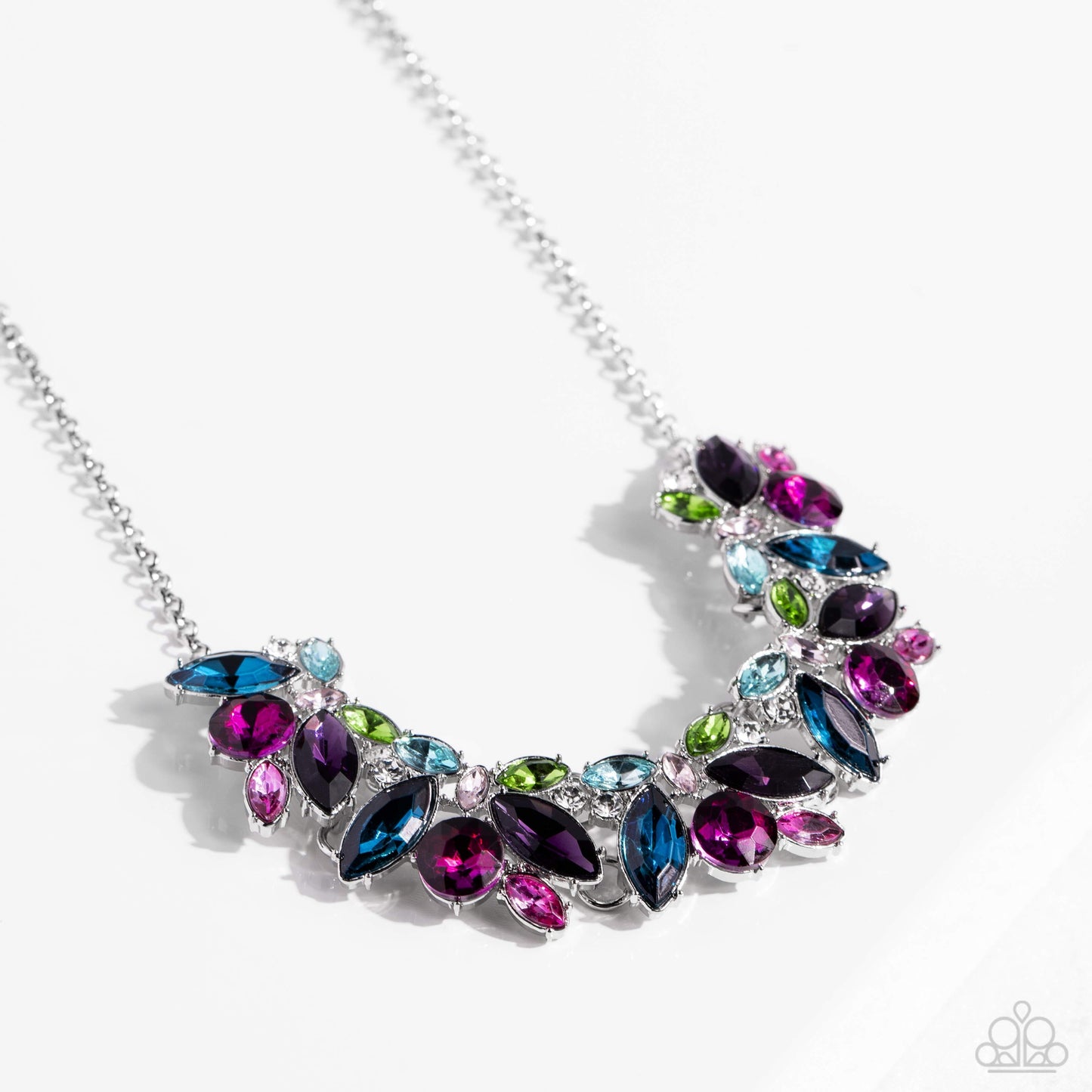 EMP EXCLUSIVE -Colección Crowning - Collar multi
