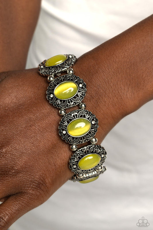 Vintage Vault - Yellow bracelet