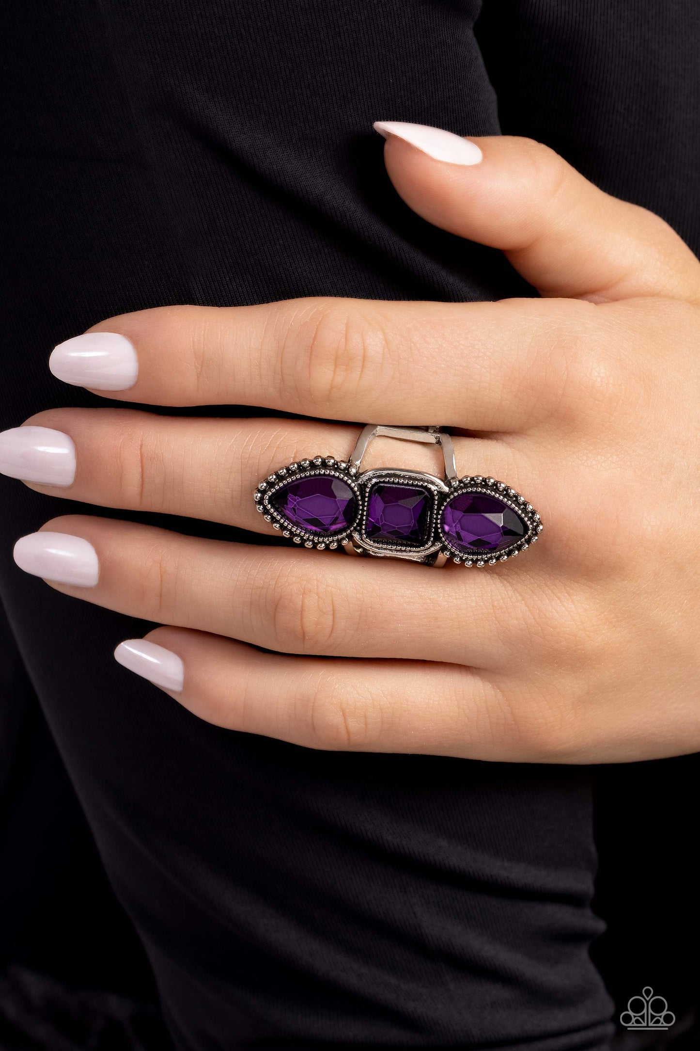 Dazzling Direction - Anillo morado