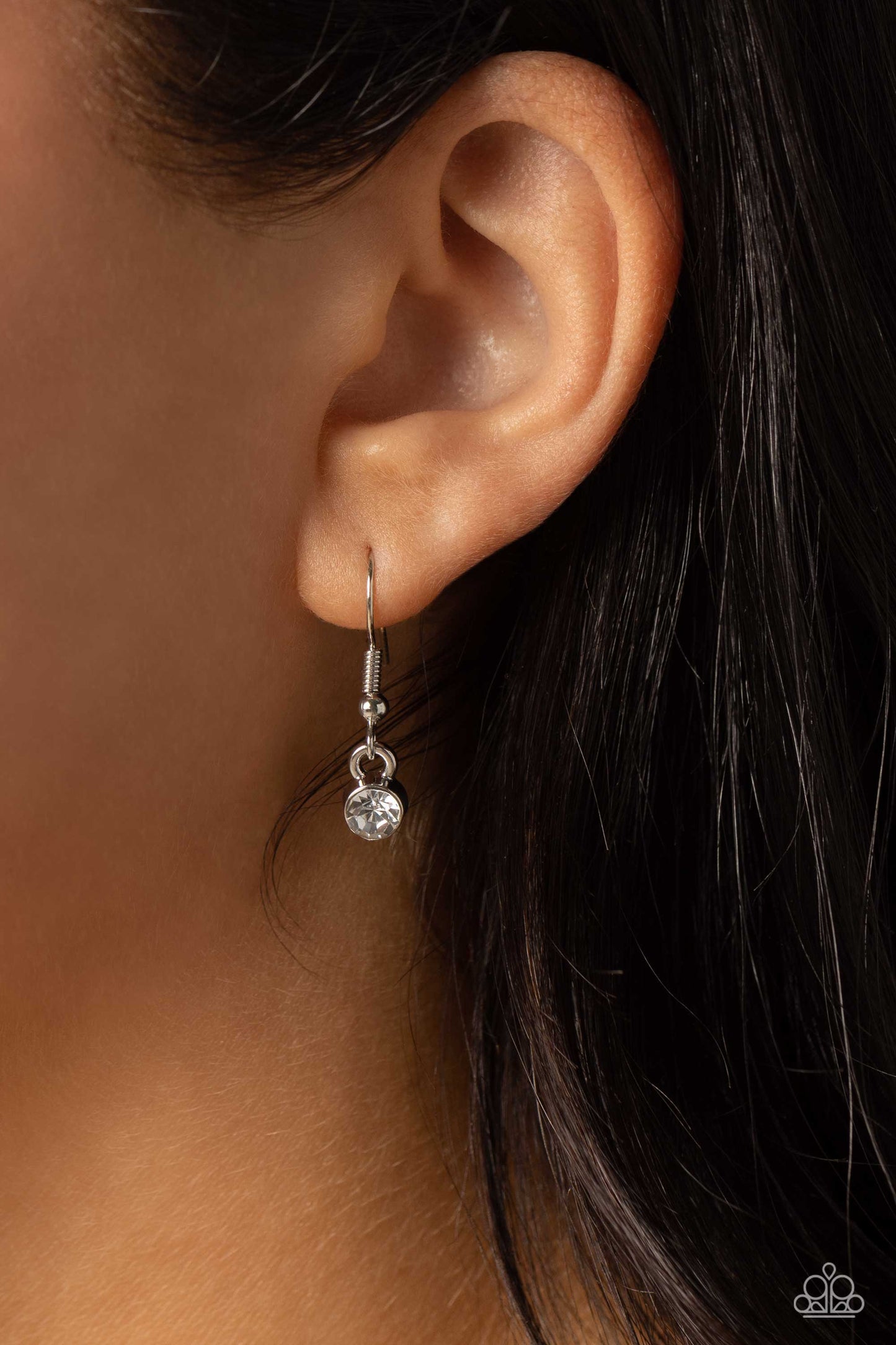 INICIALMENTE Tuyo - J - Collar blanco