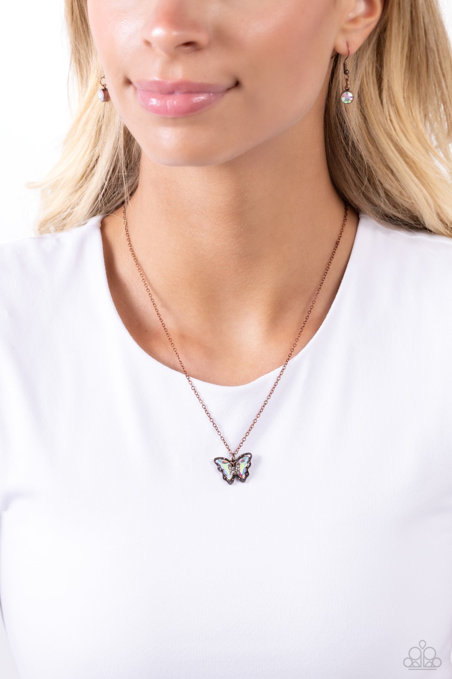 Alas susurrantes - Collar de cobre