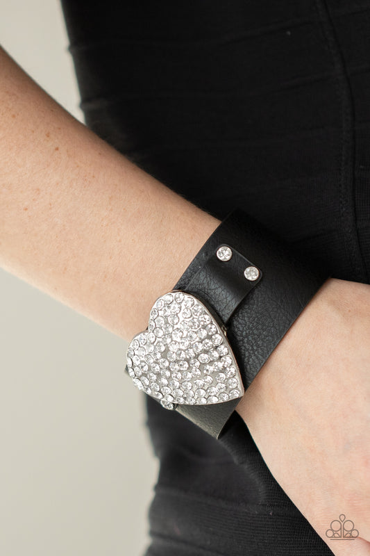 Flauntable Flirt - Black bracelet (LOP)