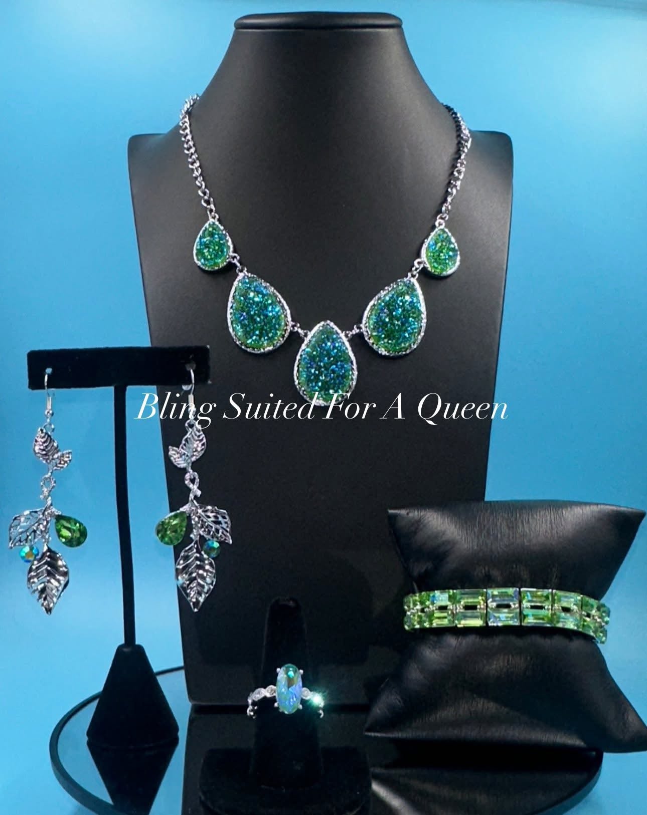 Set it up with Lola - Green druzy