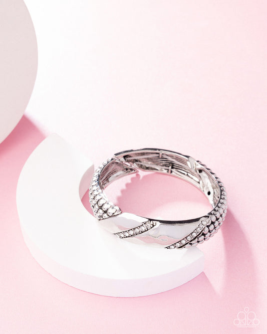 Good Time Grunge - White bracelet -coming soon