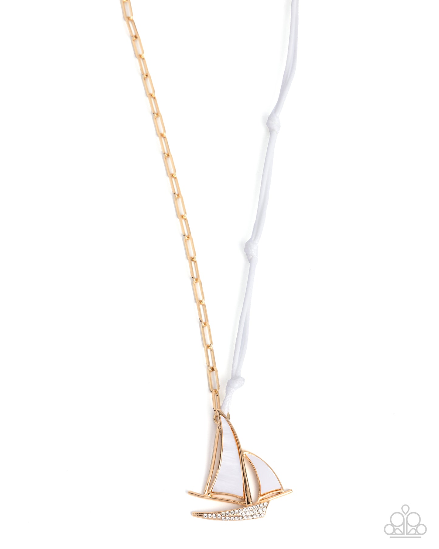 Sailboat Shimmer - White necklace